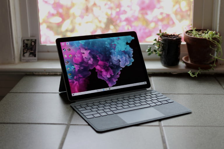 surface-go-2.jpg