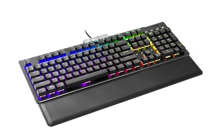 evga-z15-mechanical-keyboard.webp