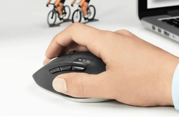 logitech-m720-triathlon.webp